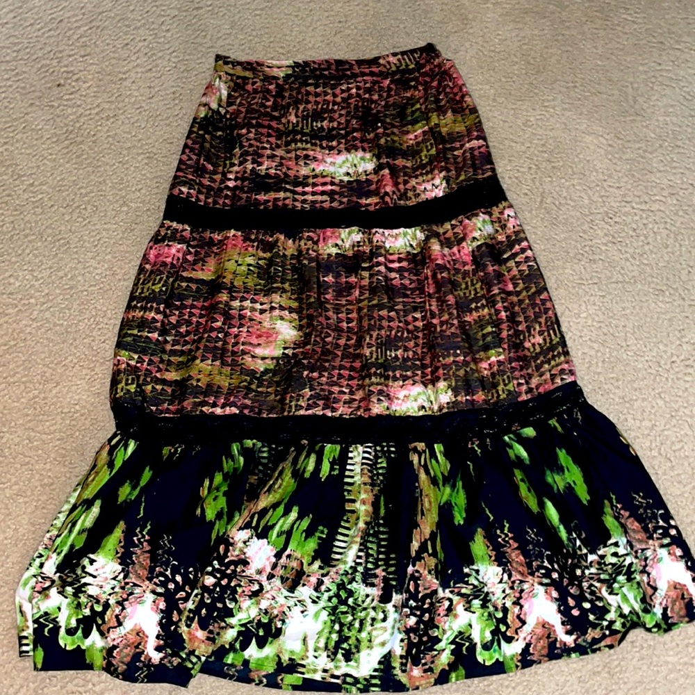 Beautiful fall color skirt!